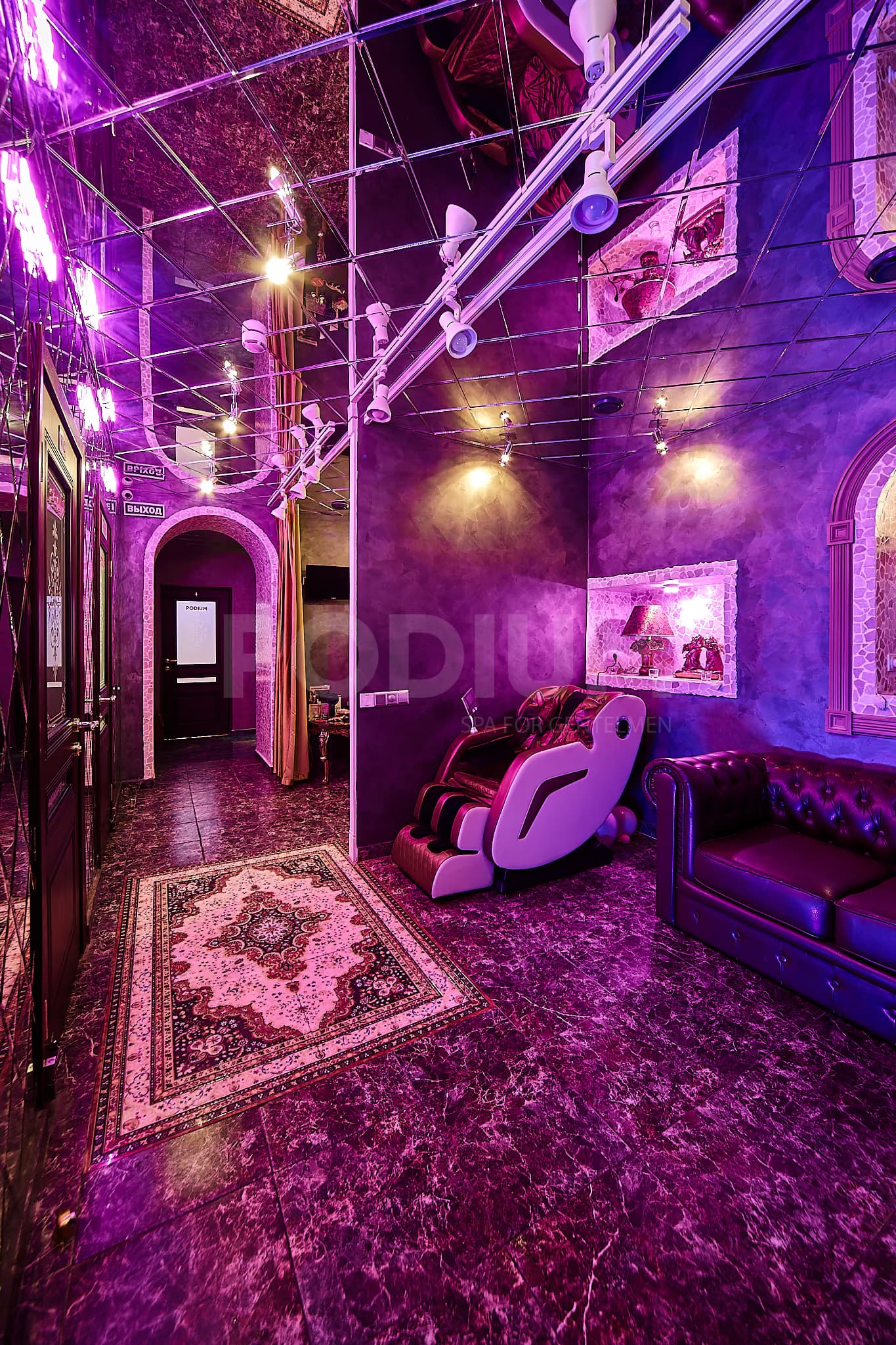 Интерьер салона, фото 12